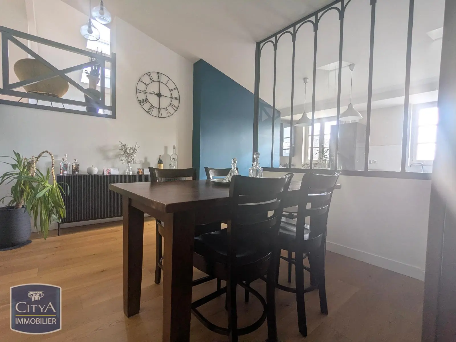 Photo 3 Appartement 4 pièces 130m²