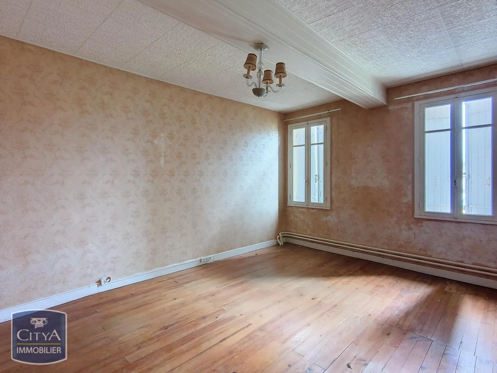 Photo 2 Maison 10 pièces 240m²