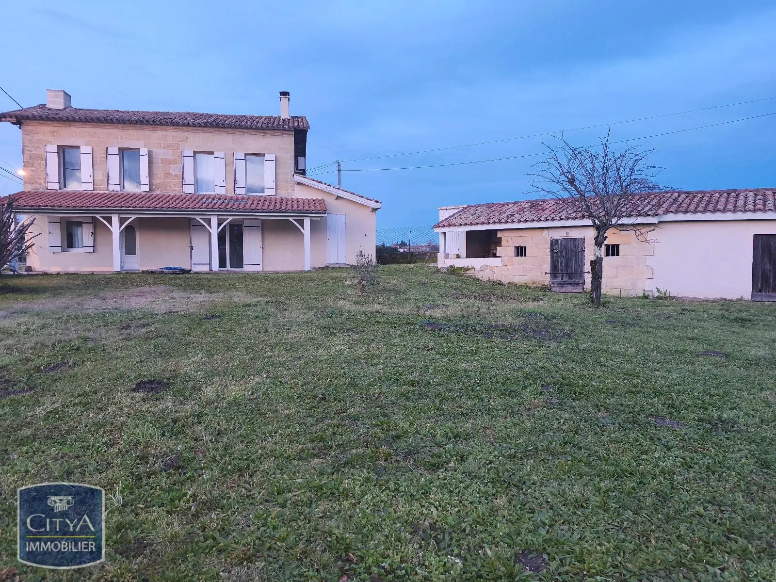 Photo 1 Maison 7 pièces 169m²