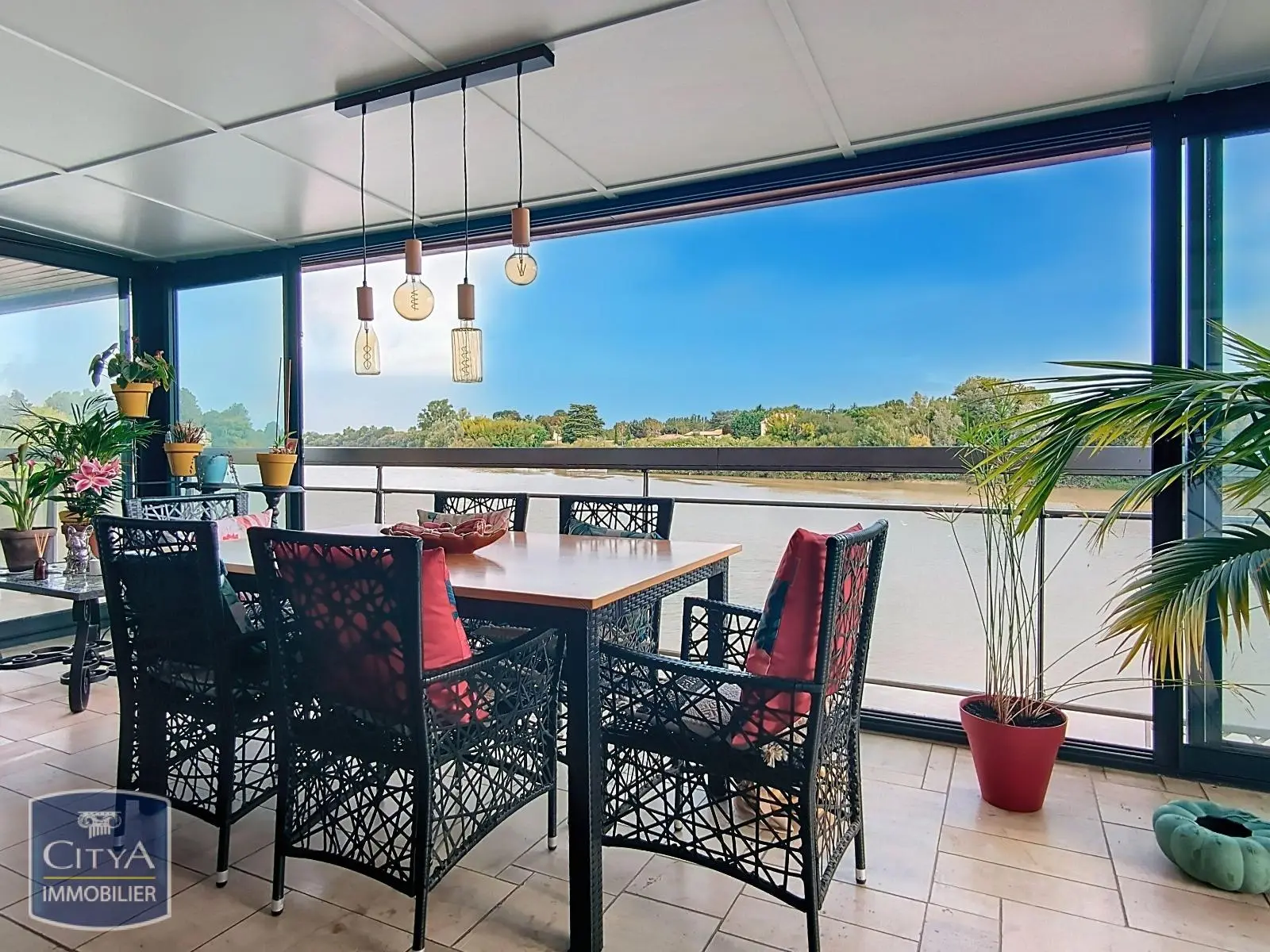 Photo 3 Maison 9 pièces 370m²