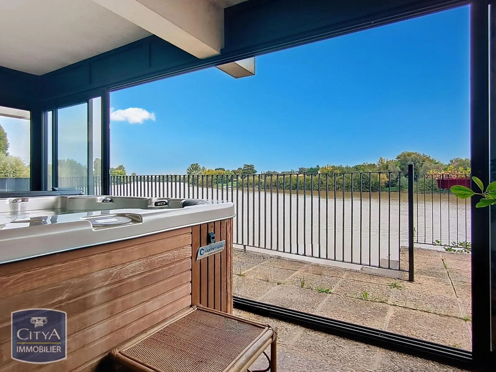 Photo 2 Maison 9 pièces 370m²