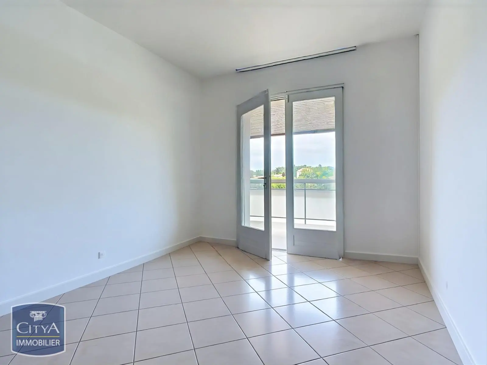 Photo 8 Maison 9 pièces 370m²