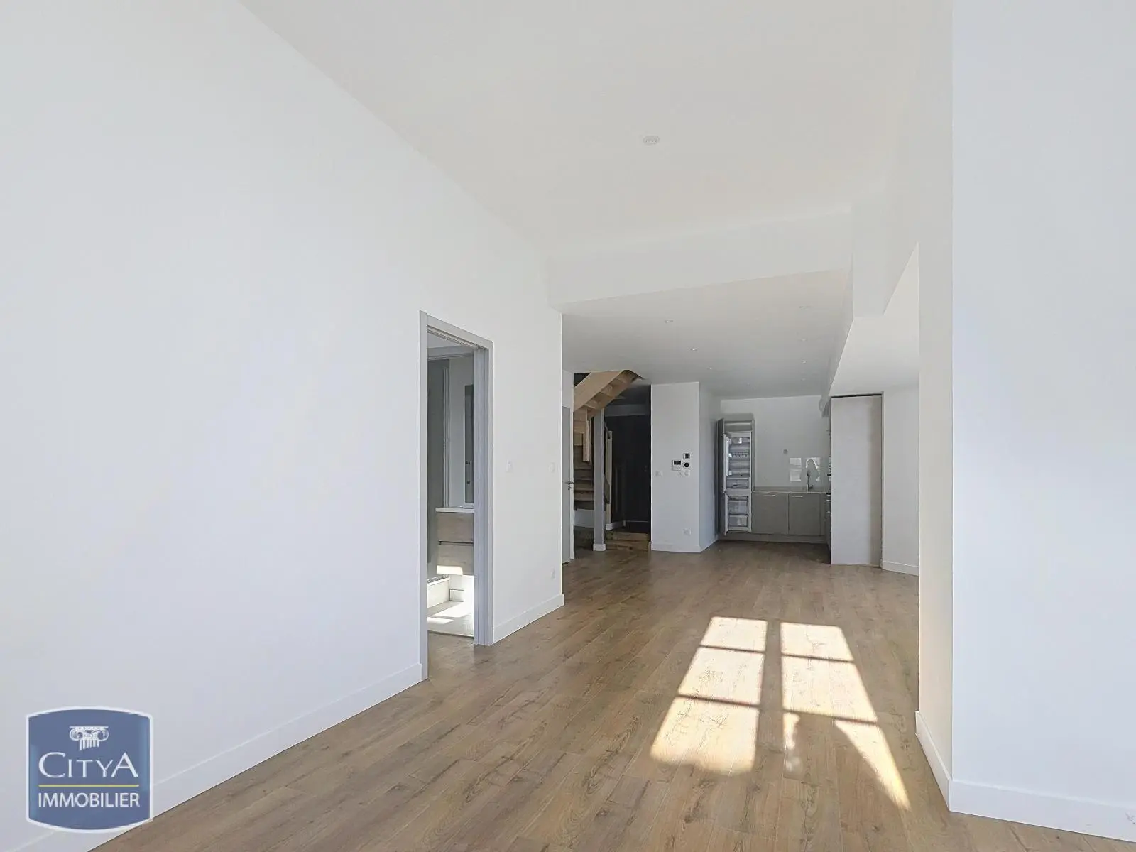 Photo 1 Appartement 4 pièces 91.73m²