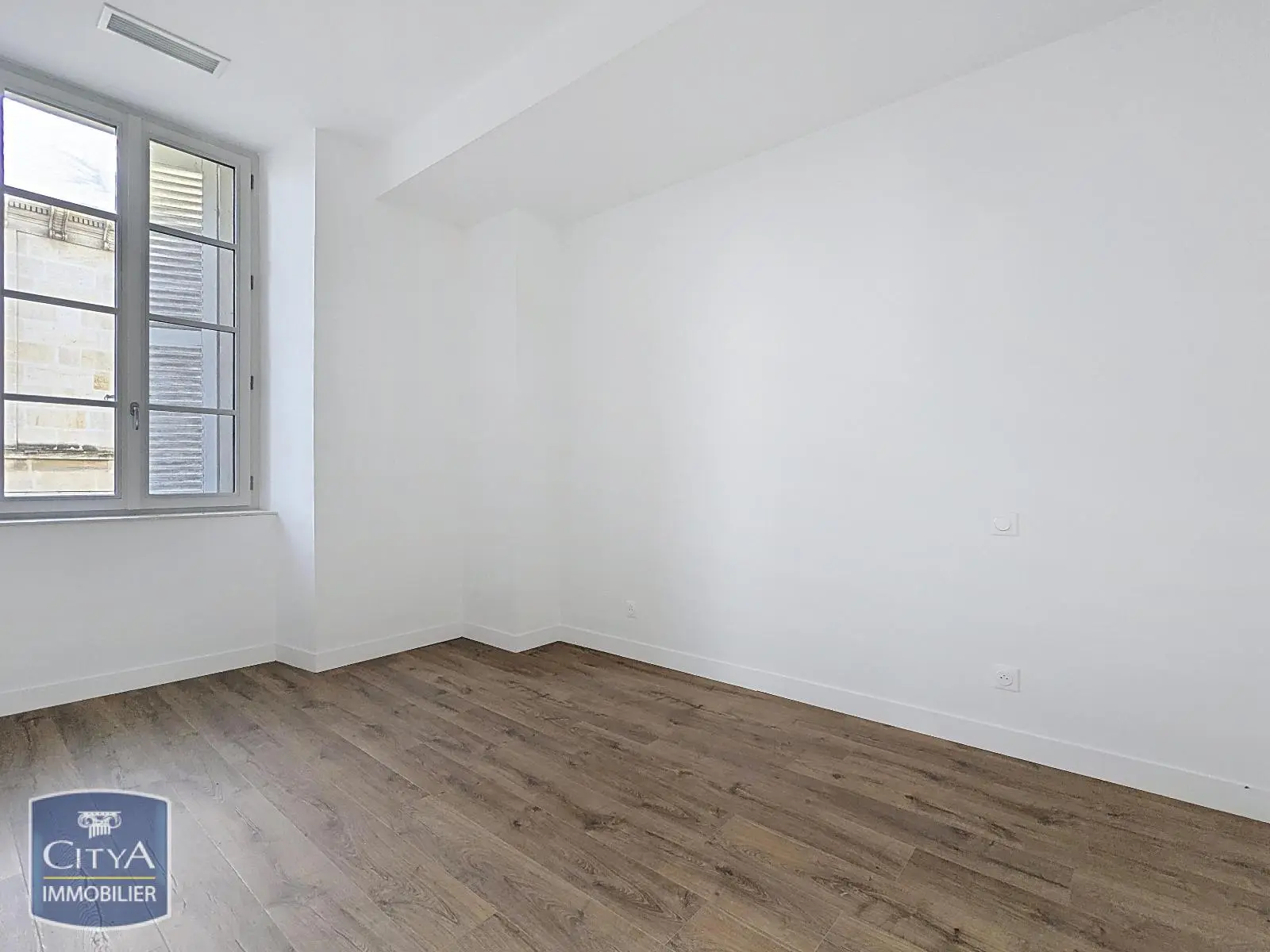 Photo 3 appartement Libourne