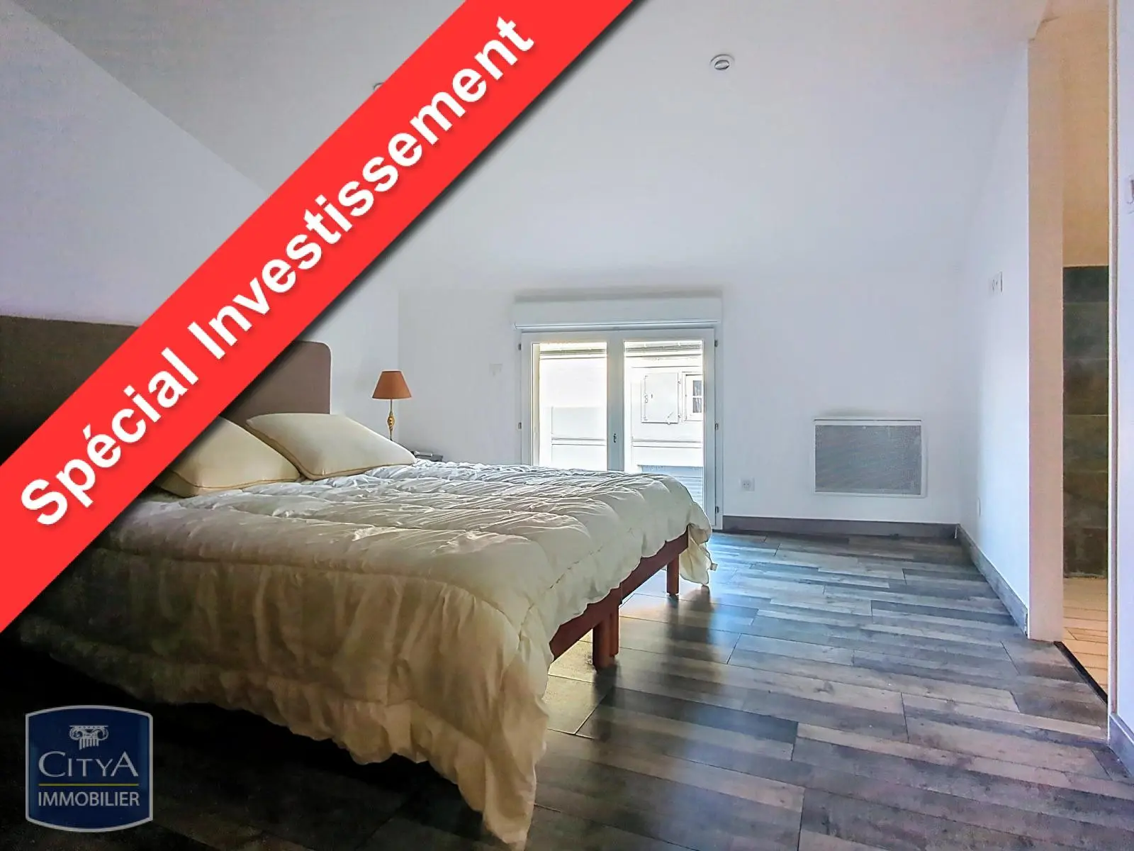 Photo 1 Immeuble 215m²