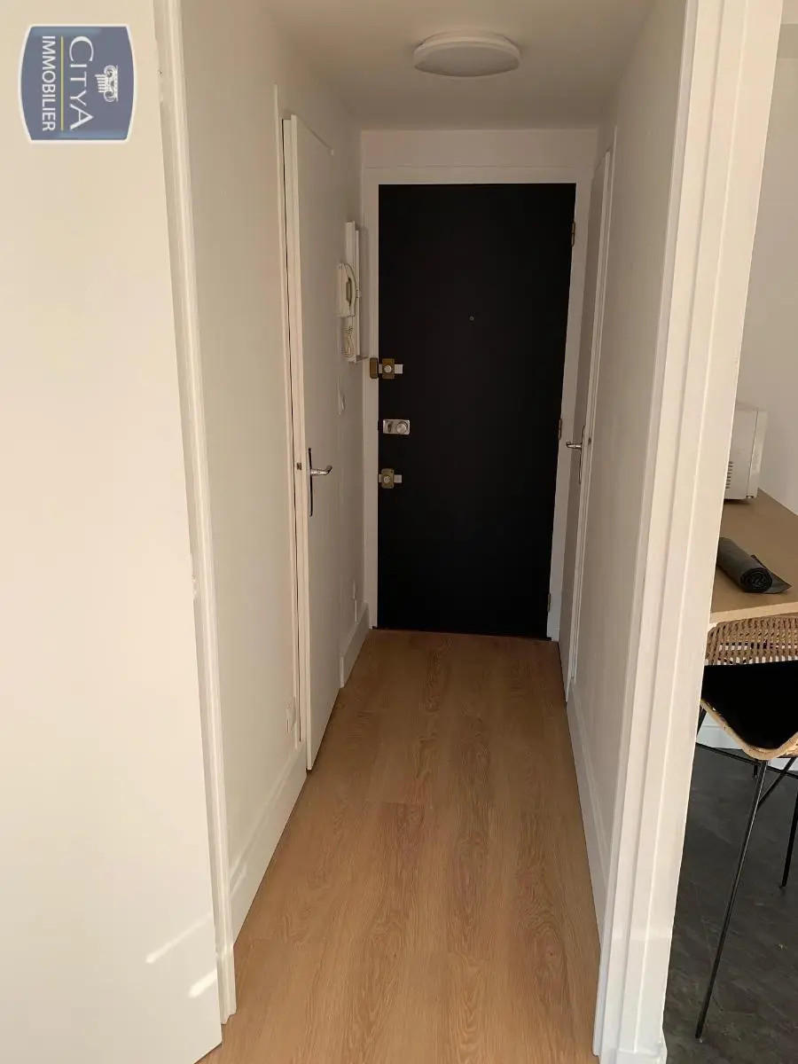 Photo 7 Appartement 1 pièce 25.72m²