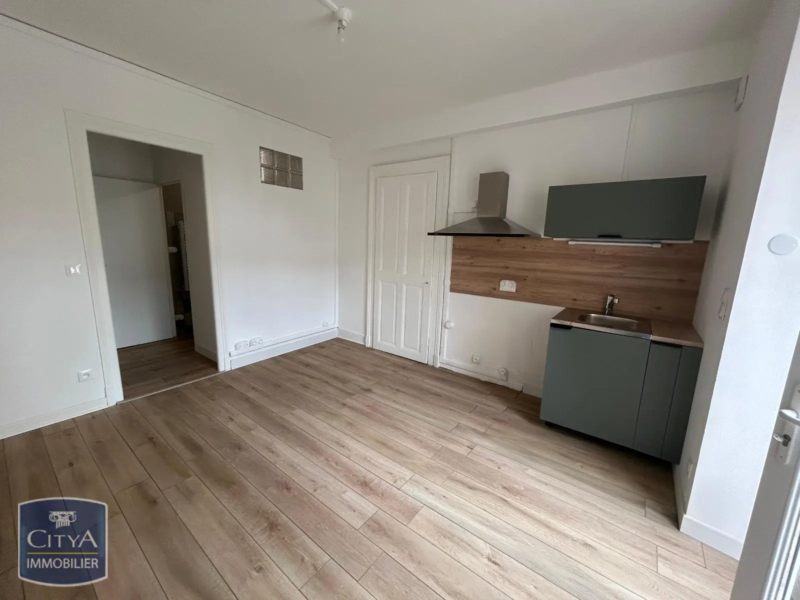 Photo 1 Appartement 2 pièces 29.83m²
