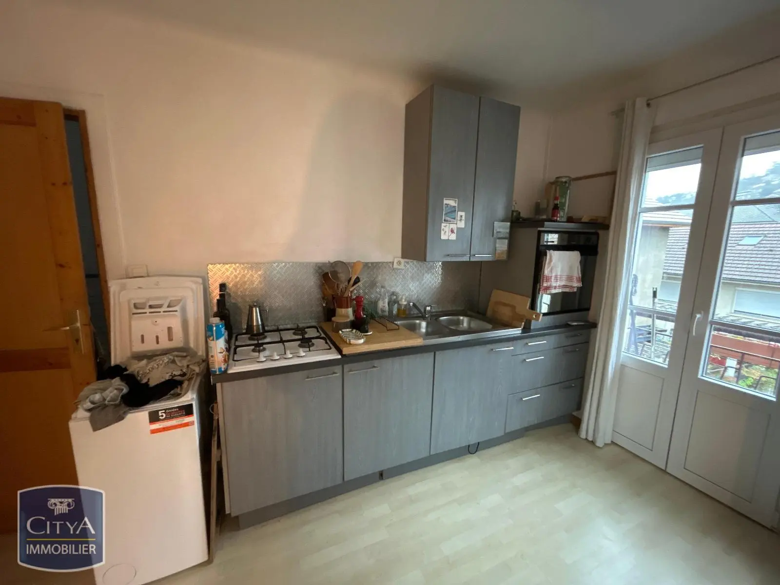 Photo 2 Appartement 1 pièce 24.82m²