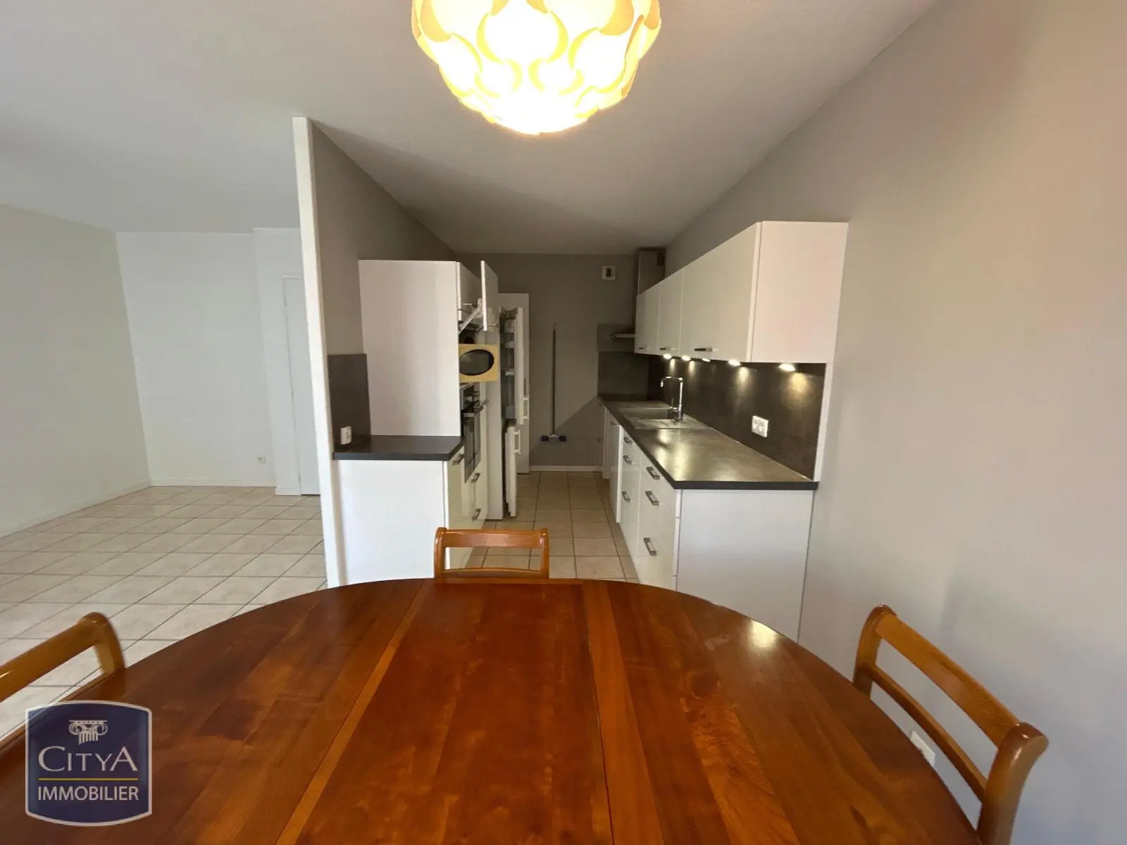 Photo 1 Appartement 2 pièces 57.51m²