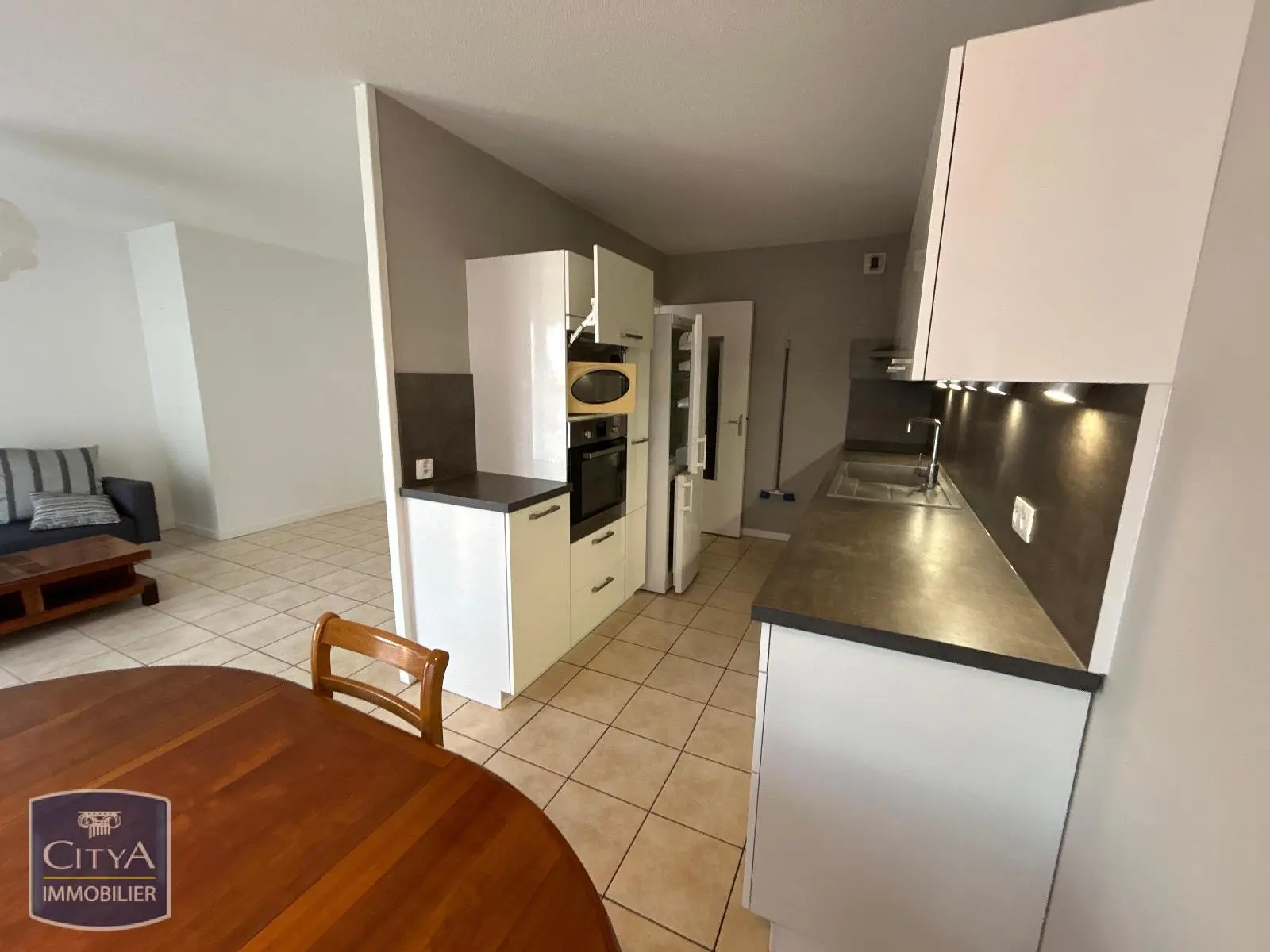 Photo 3 Appartement 2 pièces 57.51m²