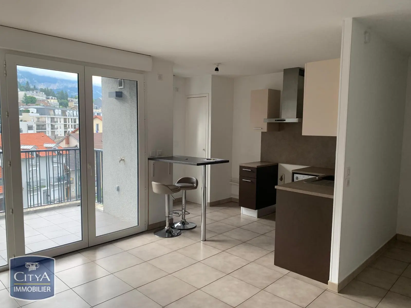 Photo 1 Appartement 2 pièces 45m²