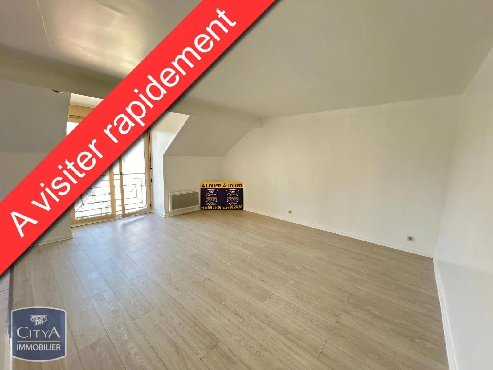 Photo 1 Appartement 1 pièce 27.62m²