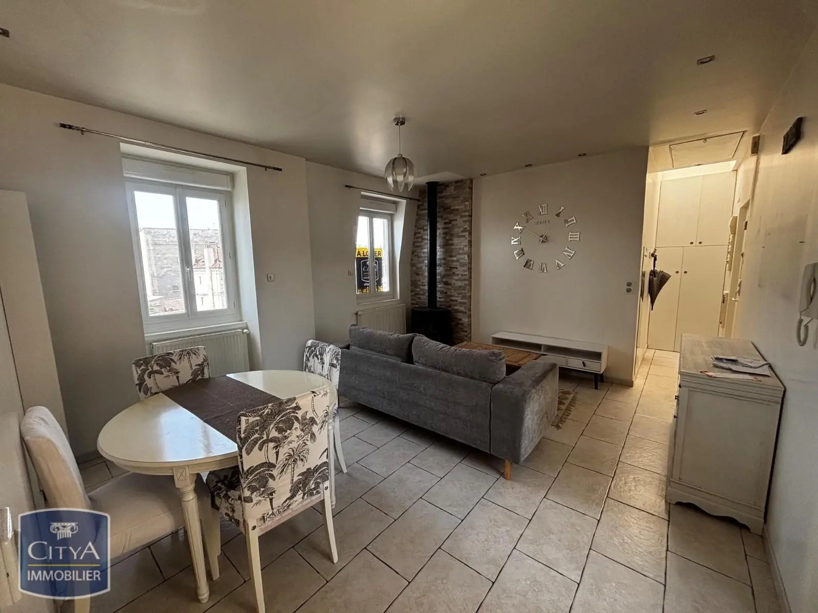 Corbeil-Essonnes (91100) Appartement 3 pièces 57.13m² photo 2