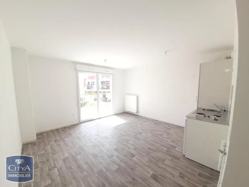 Photo 3 Appartement 1 pièce 27.51m²