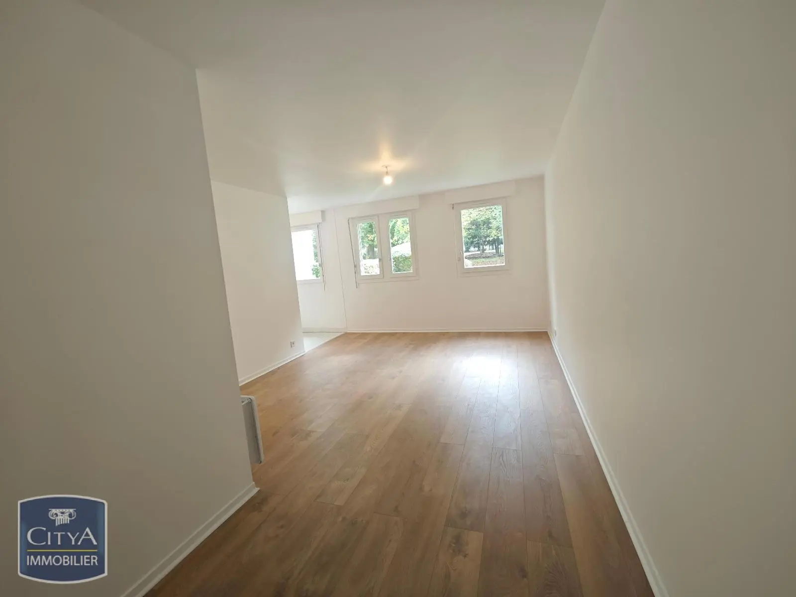 Photo 2 Appartement 1 pièce 35m²