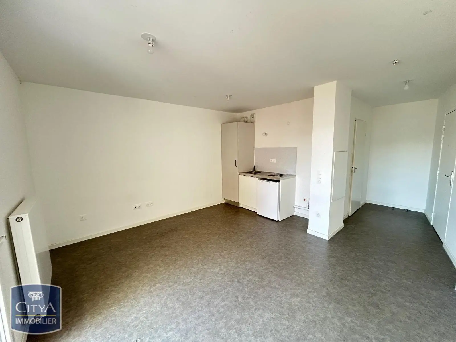 Photo 1 Appartement 1 pièce 25.53m²