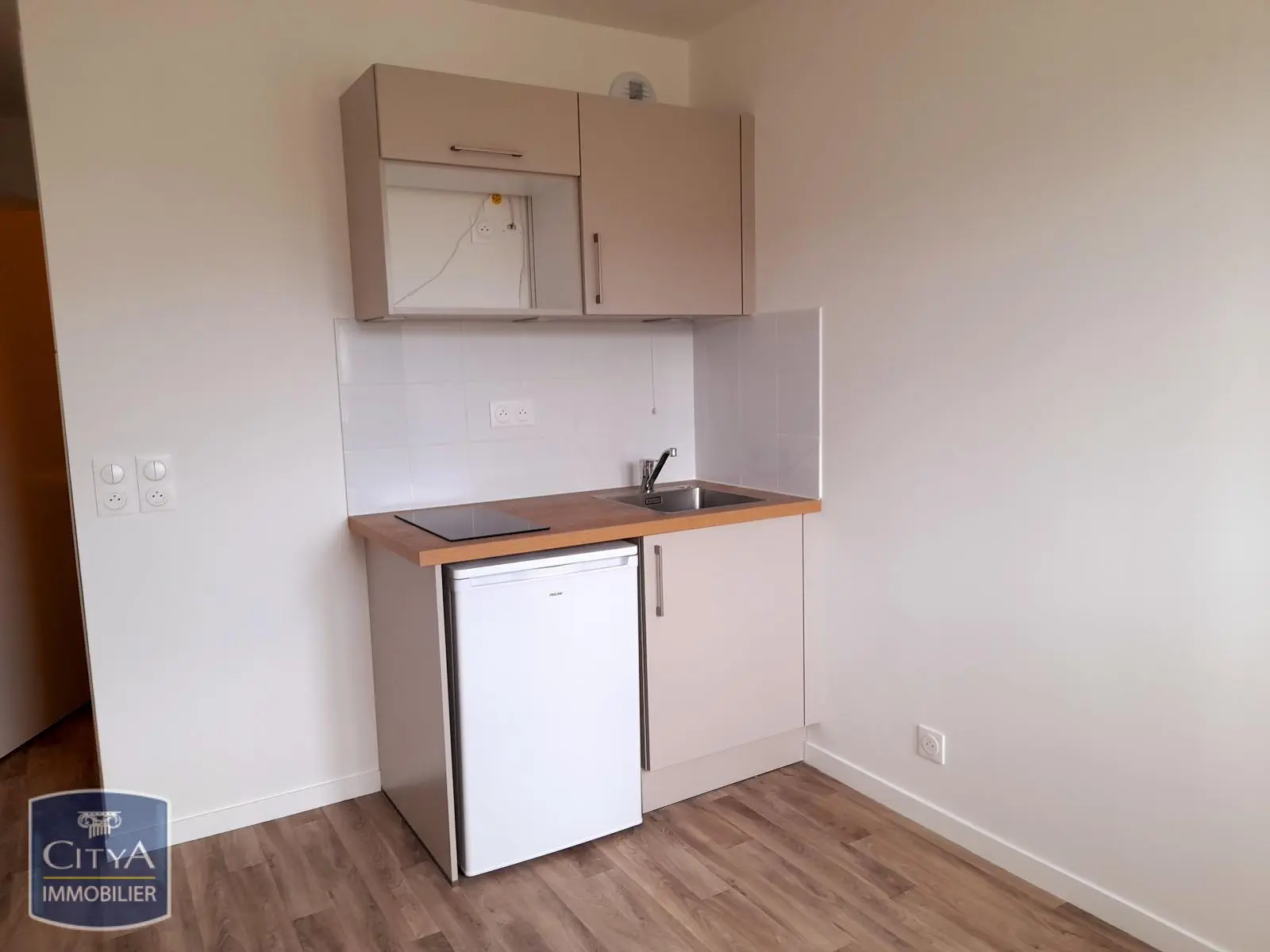 Photo 3 Appartement 1 pièce 17.94m²