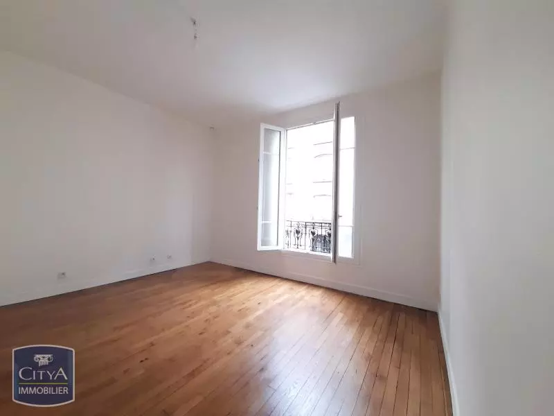 Photo 3 Appartement 1 pièce 28.28m²