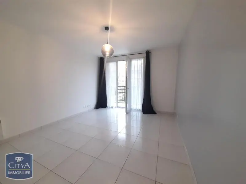 Photo 3 Appartement 2 pièces 45.2m²