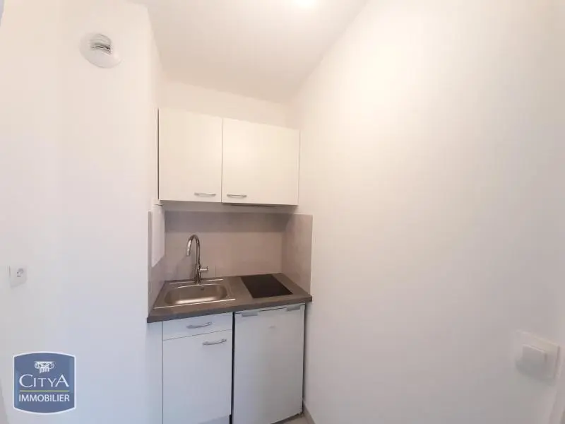 Photo 3 Appartement 1 pièce 28m²
