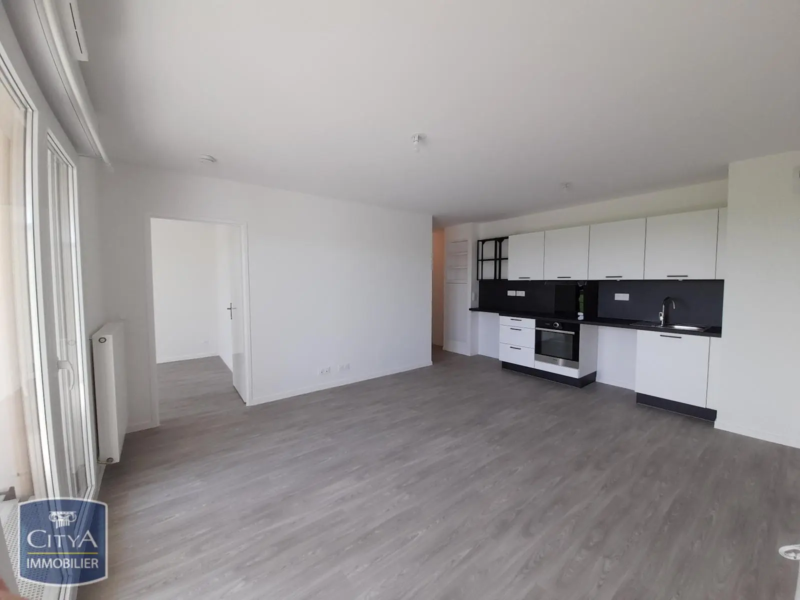 Photo 3 Appartement 2 pièces 41.99m²