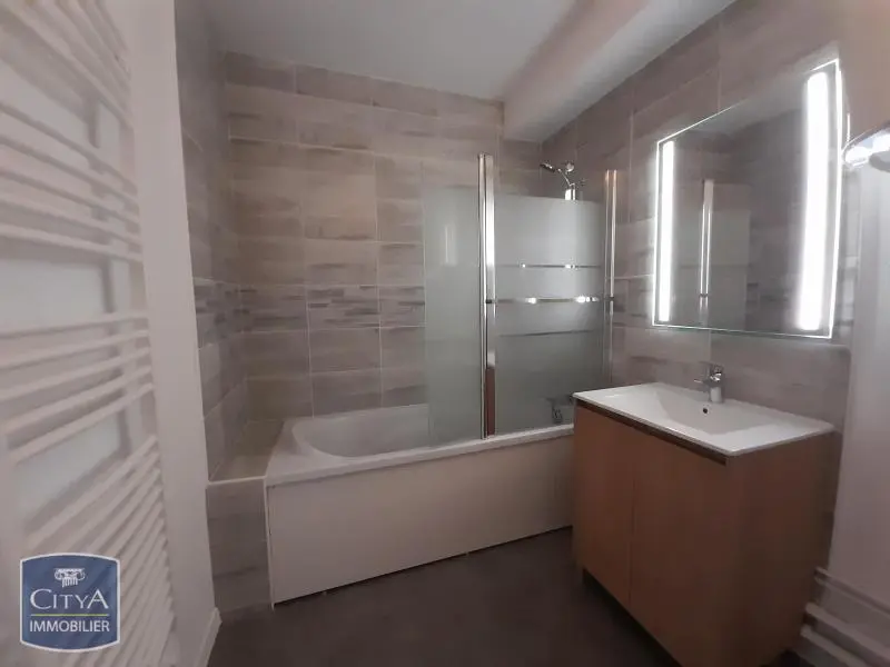 Corbeil-Essonnes (91100) Appartement 1 pièce 34.04m² photo 4
