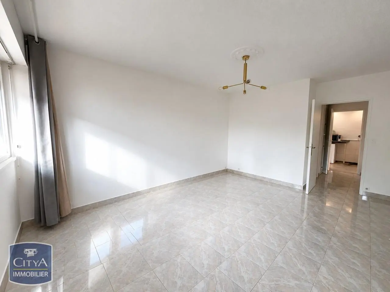Photo 2 Appartement 3 pièces 61.54m²