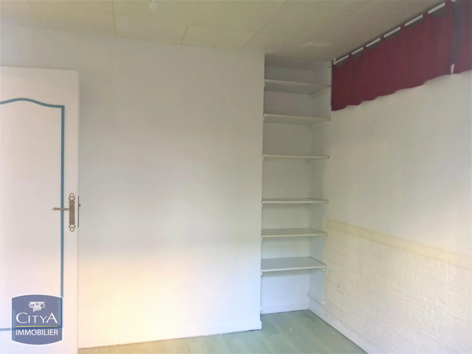 Photo 3 Appartement 1 pièce 23.28m²