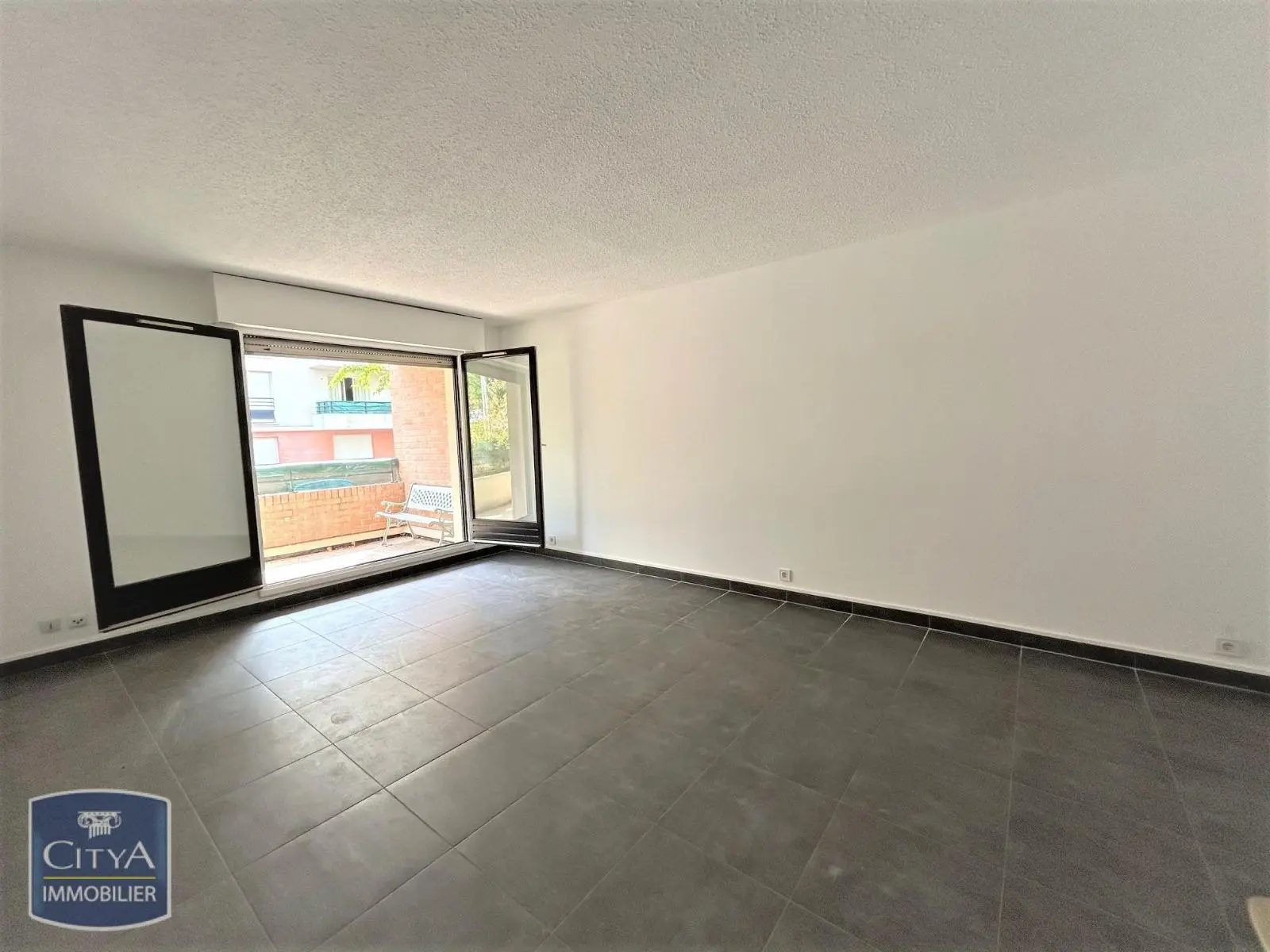 Photo 2 Appartement 2 pièces 46m²