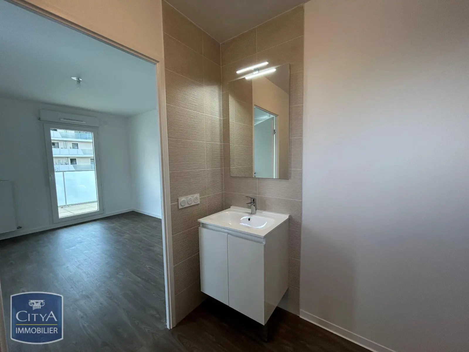 Photo 12 Appartement 4 pièces 75.71m²
