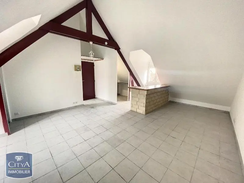 Photo 1 Appartement 1 pièce 29m²