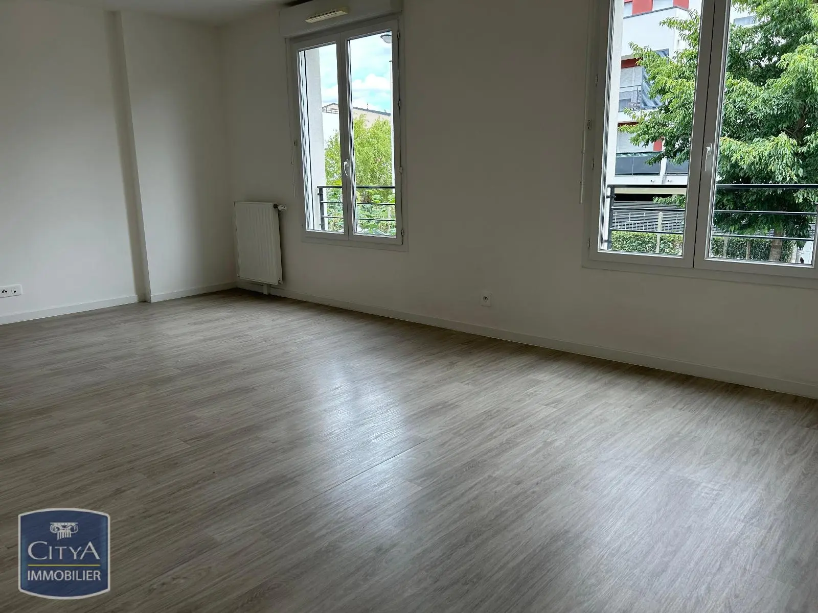 Photo 1 Appartement 1 pièce 31.85m²