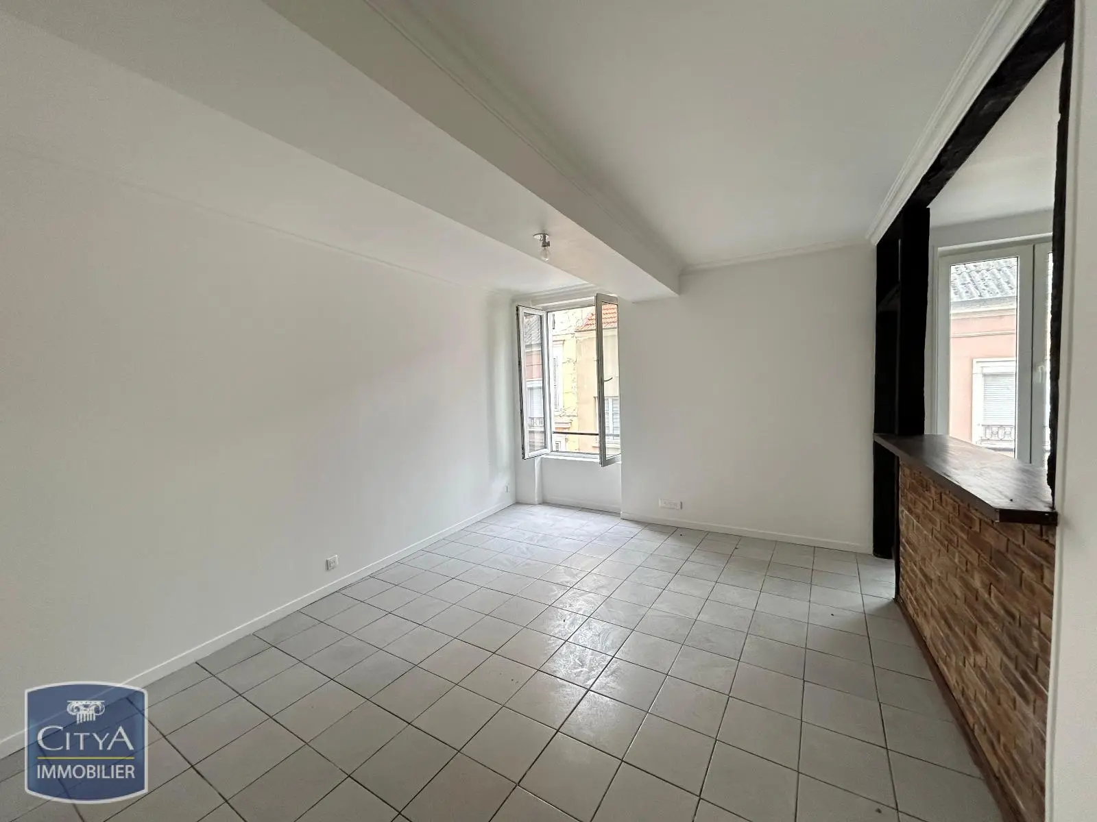 Photo 3 Appartement 1 pièce 34.23m²