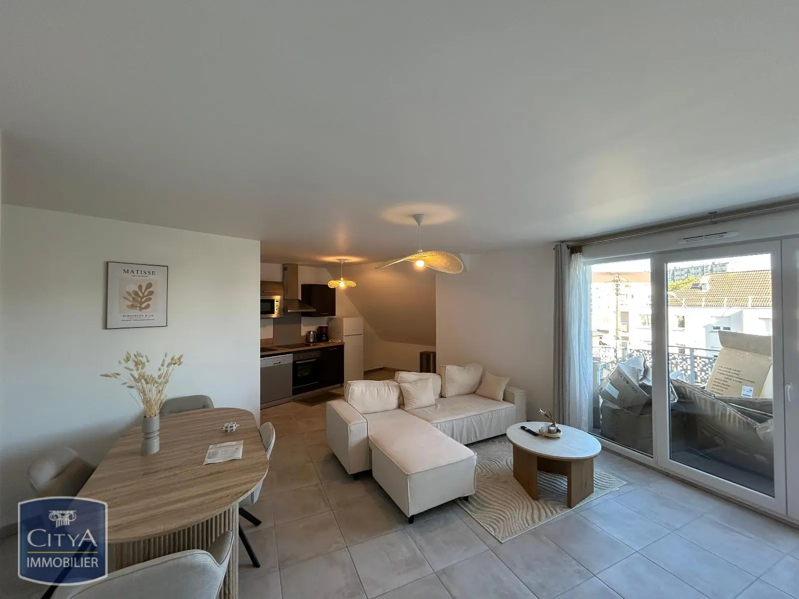 Photo 2 Appartement 4 pièces 84.9m²