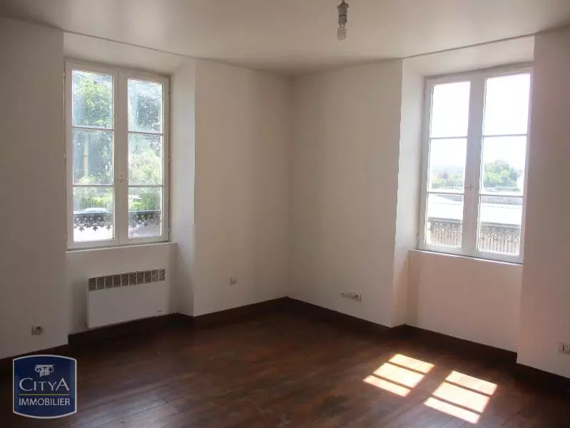 Illustration pour Appartement 1 pièce 30.85m² Photo Appartement 1 pièce 30.85m²