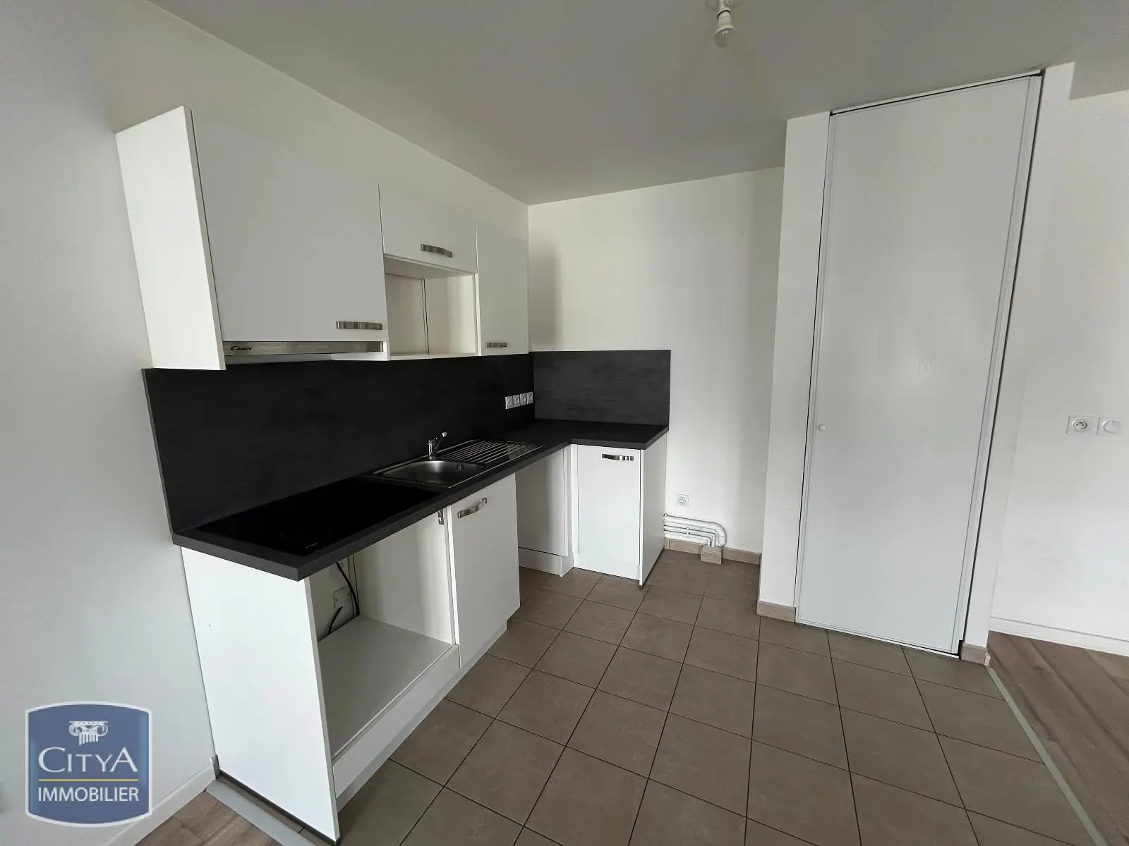 Photo 3 Appartement 4 pièces 79.37m²