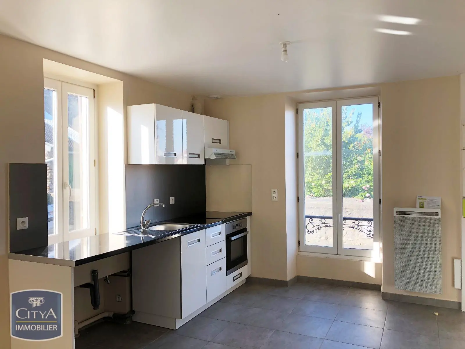 Photo 1 Appartement 3 pièces 45.32m²