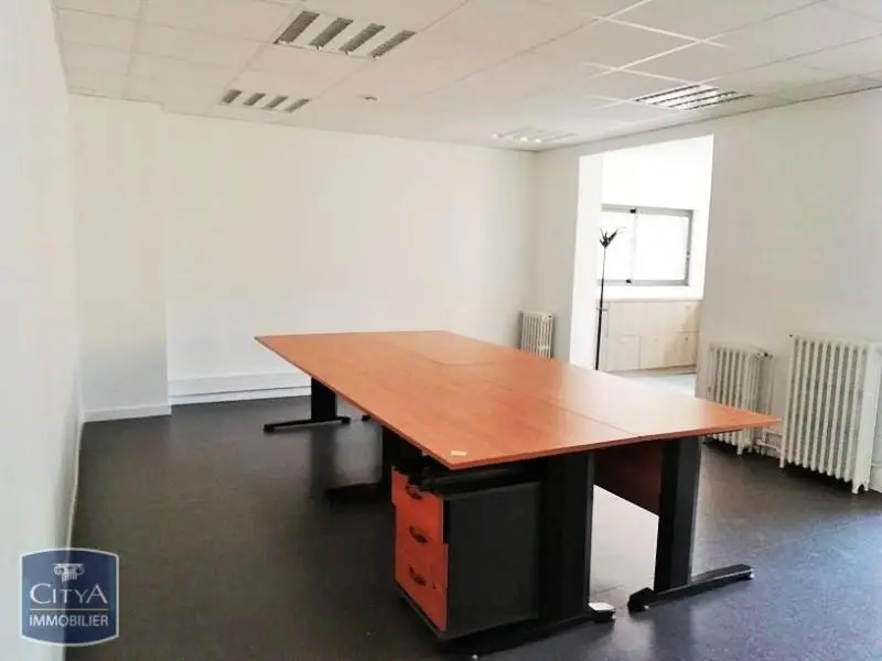 Photo 8 Local Commercial 220m²