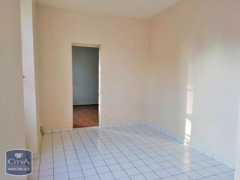Illustration pour Appartement 2 pièces 40m² Photo Appartement 2 pièces 40m²