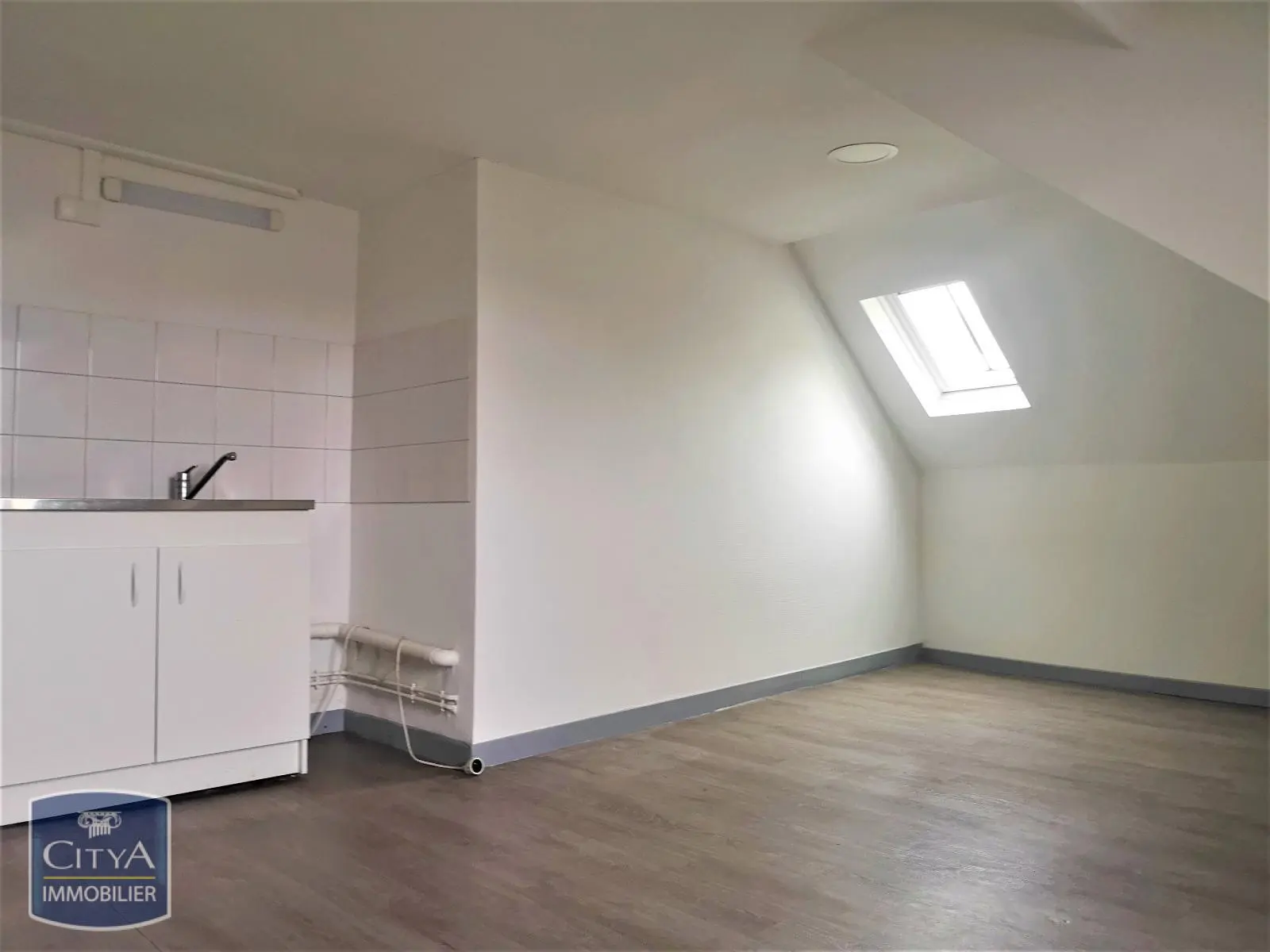 Photo 3 Appartement 1 pièce 27.05m²