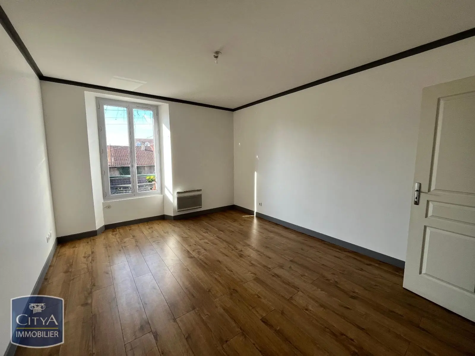 Photo 2 appartement Corbeil-Essonnes