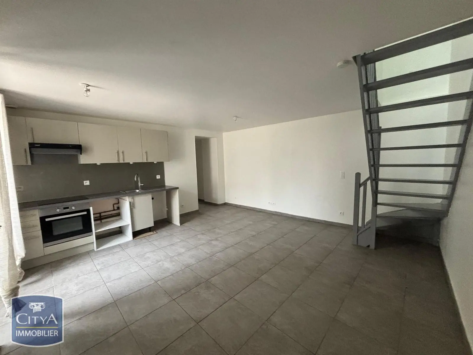 Photo 2 Appartement 3 pièces 45.32m²