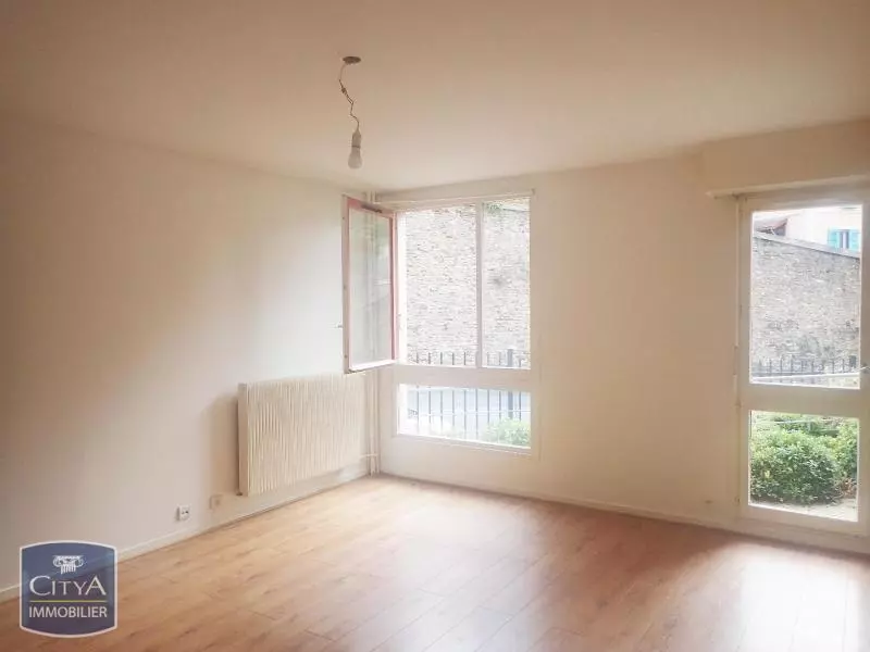 Illustration pour Appartement 1 pièce 36m² Photo Appartement 1 pièce 36m²