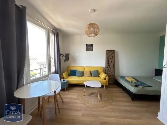 Photo 1 Appartement 1 pièce 24.9m²