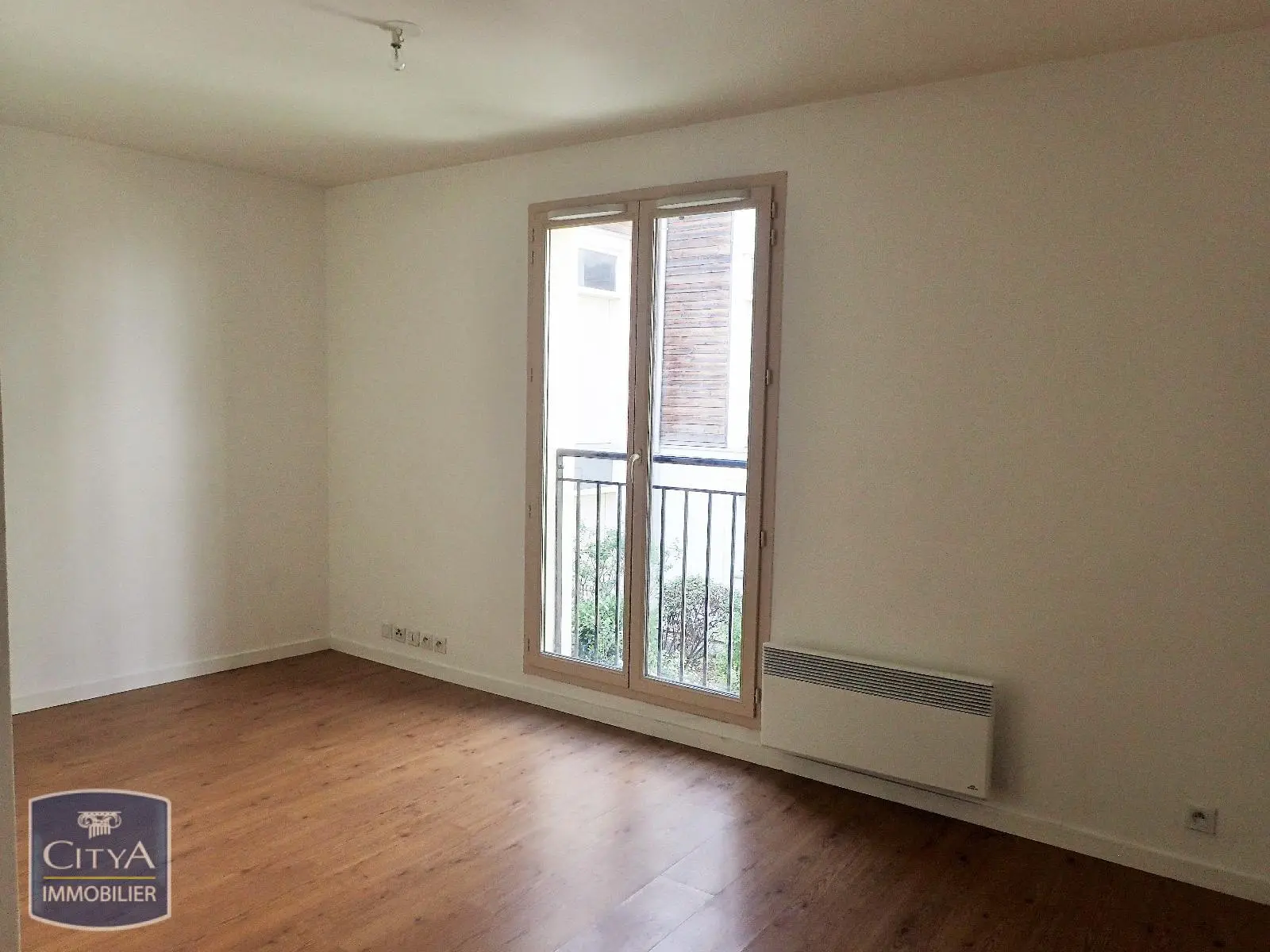 Photo 1 Appartement 1 pièce 21.58m²