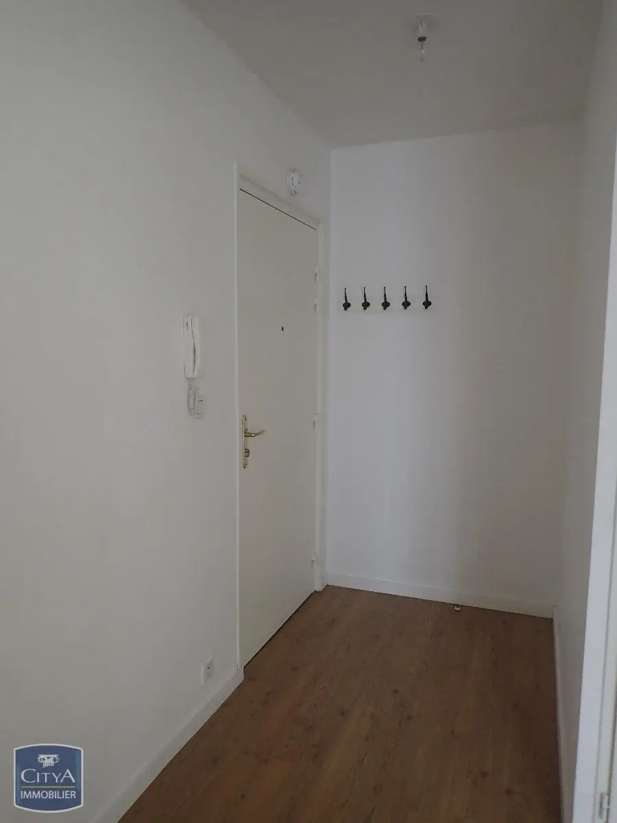 Photo 3 Appartement 1 pièce 21.58m²