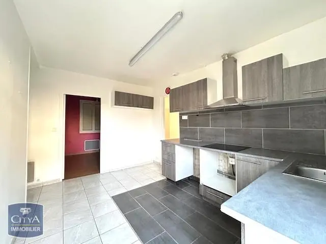 Photo 2 Maison 4 pièces 83m²