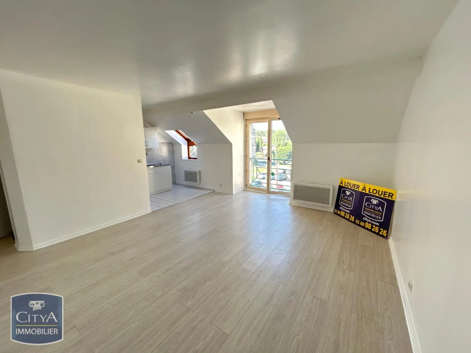Photo 2 Appartement 1 pièce 27.62m²