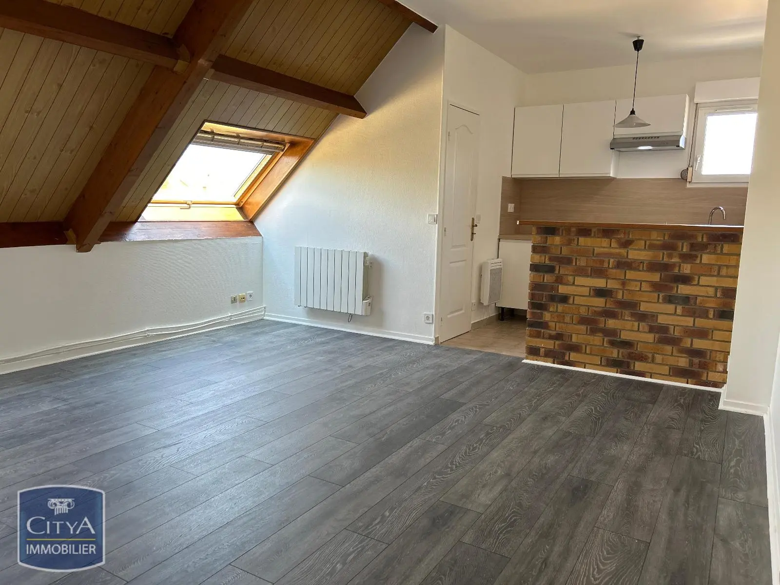 Photo 2 Appartement 1 pièce 32m²