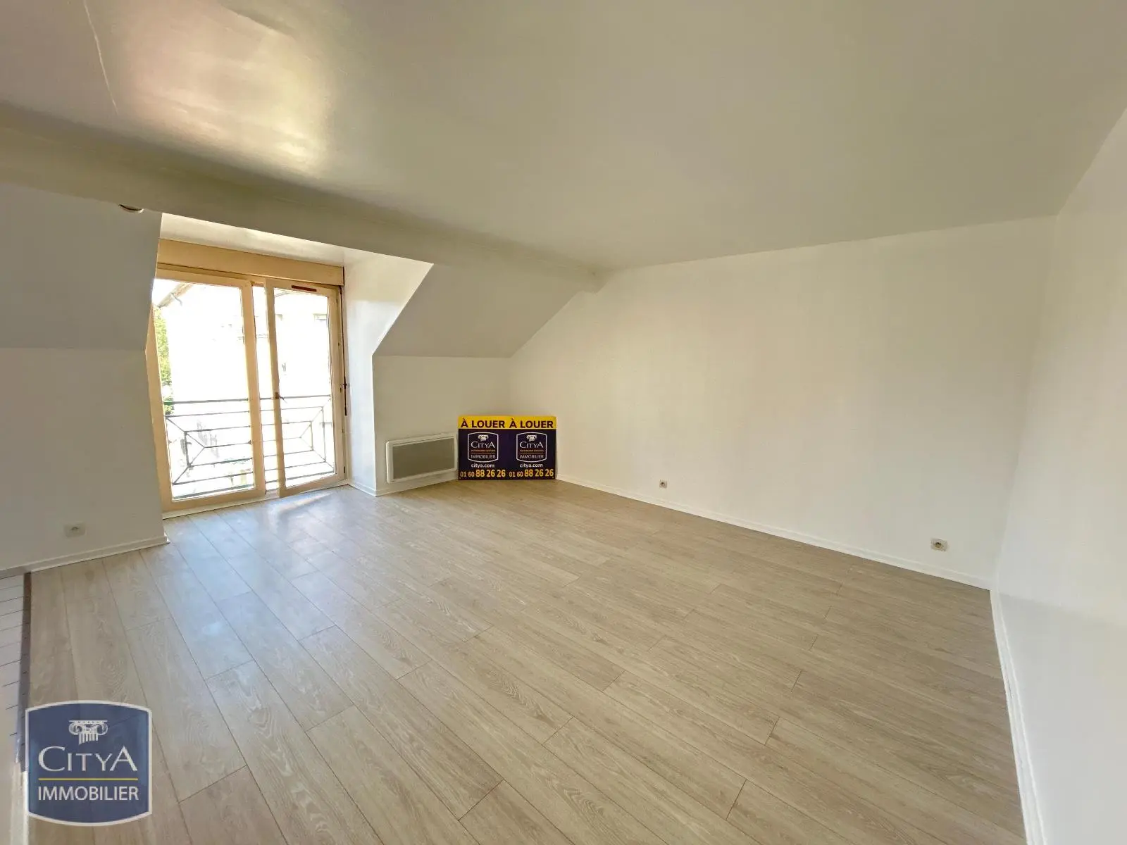 Photo 1 Appartement 1 pièce 27.62m²